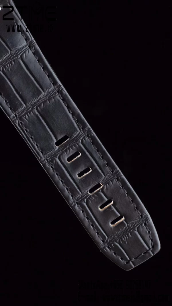 AP Royal Oak Offshore 44mm SS APF 1:1 Best Edition Black Checkered Dial on Black Leather Strap A3126 - Super Clone Watch | 1:1 Best Version