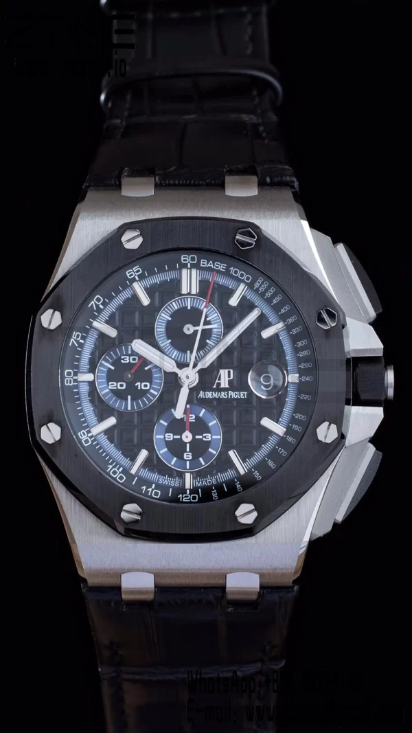 AP Royal Oak Offshore 44mm SS APF 1:1 Best Edition Cadran negru în carouri Lună ceramică pe curea din piele neagră A3126 - Super Clone Watch | 1:1 Best Version