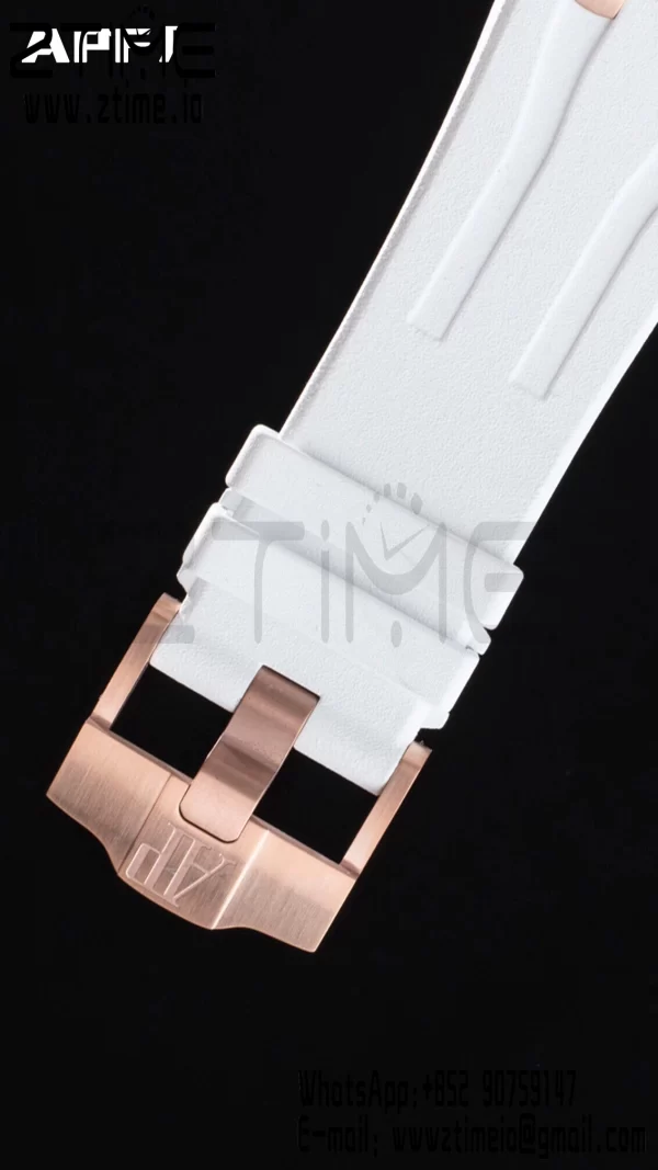 AP ロイヤルオーク オフショア 44mm RG APF 1:1 ベストエディション ホワイトダイアル ホワイトラバーストラップ A3126 - スーパークローンウォッチ｜1:1 ベストバージョン