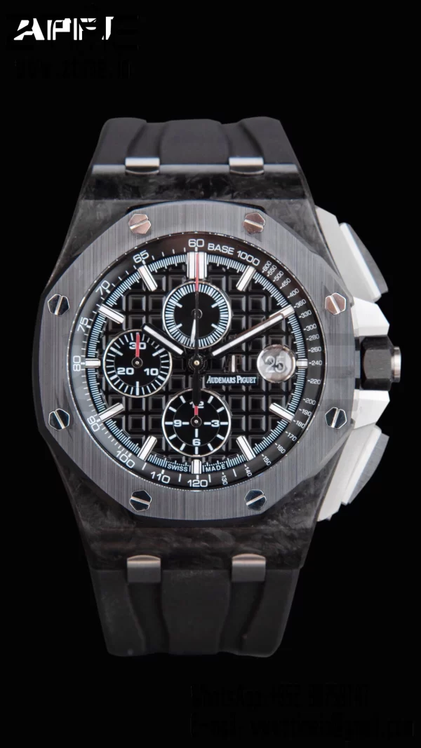 AP Royal Oak Offshore 44mm Μαύρο ανθρακονήματα APF 1:1 Best Edition Μαύρο καντράν με καουτσούκ λουράκι A3126 - Super Clone Watch | 1:1 Best Version