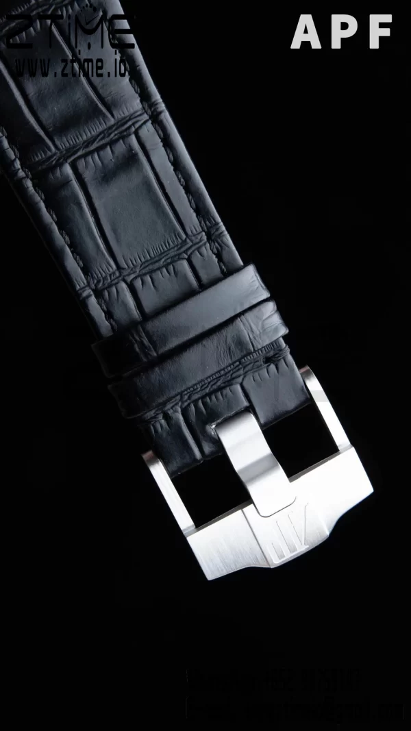 AP ロイヤルオーク オフショア 42mm SS APF 1:1 ベスト・エディション ブラックレザーストラップ グレー・チェッカーダイヤル A3126 - スーパークローン・ウォッチ｜1:1 ベスト・バージョン