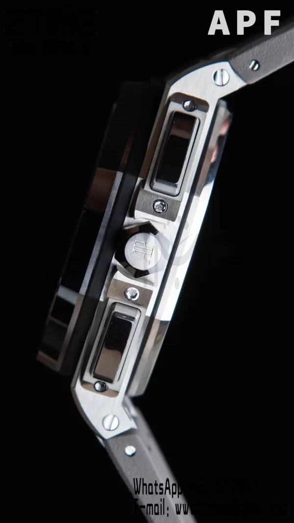 AP Royal Oak Offshore 44 mm sort keramik APF 1:1 Best Edition grå urskive på sort gummirem A3126 - Super Clone Watch | 1:1 Best Version
