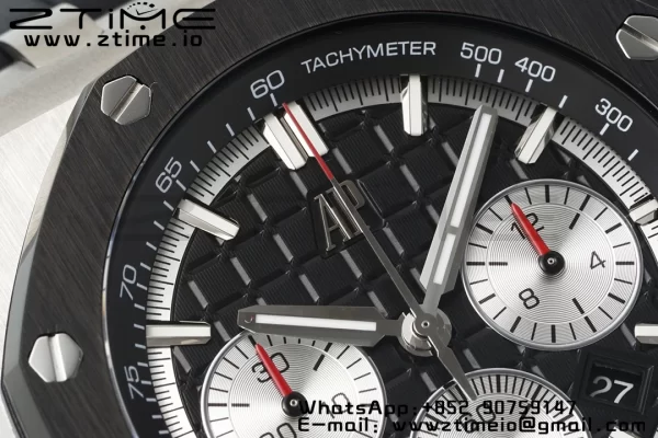 AP Royal Oak Offshore 43mm SS Black Ceramic Bezel APF 1:1 Best Edition Cadran negru / argintiu pe curea de cauciuc negru A4401 - Super Clone Watch | 1:1 Best Version