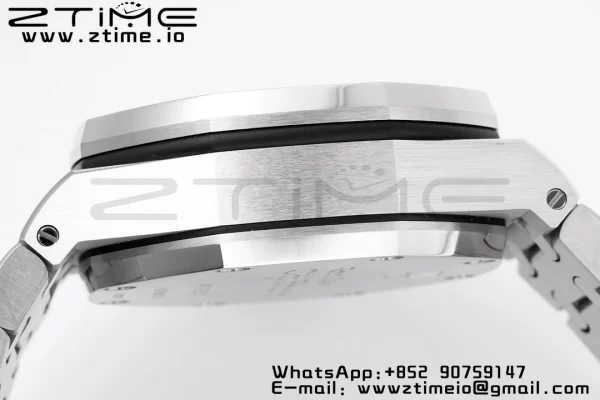 AP Royal Oak Offshore 42mm White Dial APF 1:1 Best Edition on SS Bracelet A3126 - Super Clone Watch | 1:1 Best Version