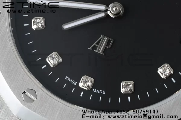 AP Royal Oak 39mm 15202 SS IPF 1:1 Best Edition Black Dial on SS Bracelet A2121 - Super Clone Watch | 1:1 Best Version
