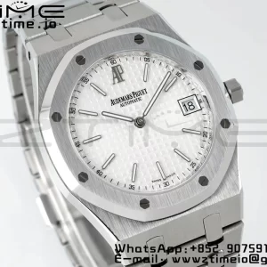 AP Royal Oak 39mm 15202 SS IPF 1:1 Best Edition White Textured Dial on SS Bracelet A2121 - Super Clone Watch | 1:1 Best Version