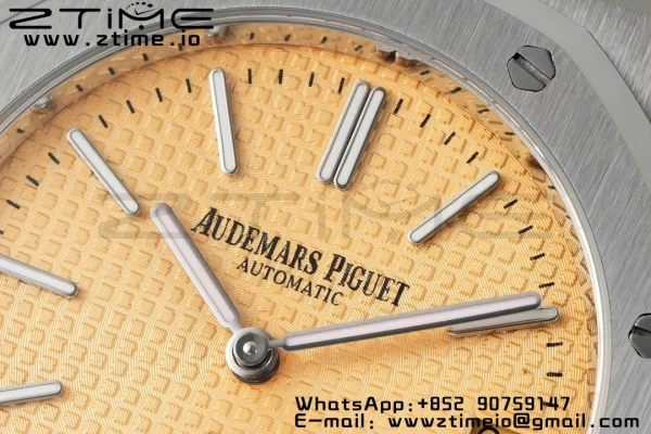 AP Royal Oak 39mm 15202 SS IPF 1:1 Best Edition Cadran jaune texturé sur bracelet SS A2121 - Super Clone Watch | 1:1 Best Version