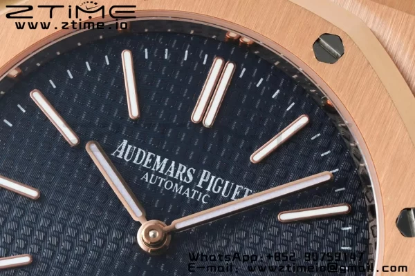 AP Royal Oak 39mm 15202 RG IPF 1:1 Best Edition Cadran albastru texturat pe brățară RG A2121 - Super Clone Watch | 1:1 Best Version