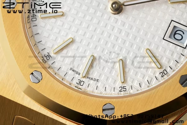 AP ロイヤルオーク 39mm 15202 YG IPF 1:1 ベスト・エディション YGブレスレットのホワイト・テクスチャード・ダイヤル A2121 - スーパークローン・ウォッチ｜1:1 ベスト・バージョン