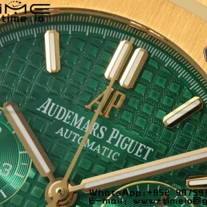 AP Royal Oak Chrono 26331 YG IPF 1:1 Best Edition Green Dial on YG Bracelet A7750 - Super Clone Watch | 1:1 Best Version