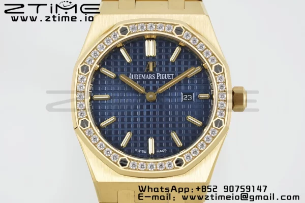 AP Lady Royal Oak 67651 33mm YG ZF 1:1 Best Edition Blue Dial Diamonds Bezel on YG Bracelet ETA Quartz - Super Clone Watch | 1:1 Best Version