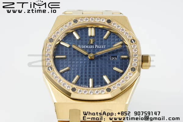 AP Lady Royal Oak 67651 33mm YG ZF 1:1 Best Edition Blue Dial Diamonds Bezel on YG Bracelet ETA Quartz - Super Clone Watch | 1:1 Best Version