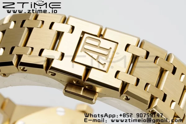 AP Lady Royal Oak 67651 33mm YG ZF 1:1 Best Edition Blue Dial Diamonds Bezel on YG Bracelet ETA Quartz - Super Clone Watch | 1:1 Best Version