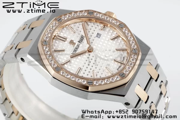 AP Lady Royal Oak 67651 33mm SS/RG ZF 1:1 Best Edition White Dial Diamonds Bezel on SS/RG Bracelet ETA Quartz - Super Clone Watch | 1:1 Best Version