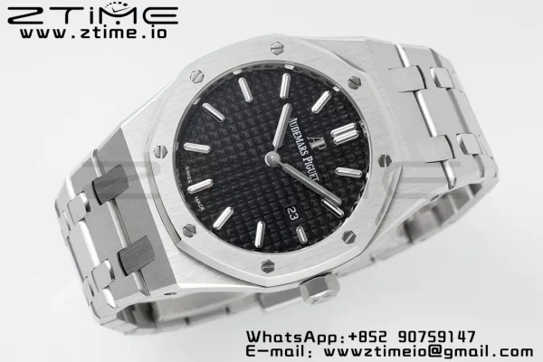 AP Lady Royal Oak 67650 33mm SS ZF 1:1 Best Edition Black Dial on SS Bracelet ETA Quartz - Super Clone Watch | 1:1 Best Version