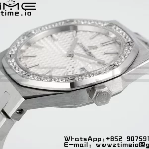 AP Lady Royal Oak 67651 33mm SS ZF 1:1 Best Edition White Dial Diamonds Bezel on SS Bracelet ETA Quartz - Super Clone Watch | 1:1 Best Version