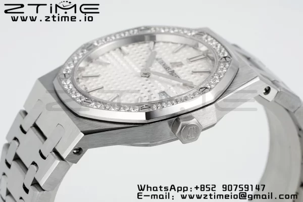 AP Lady Royal Oak 67651 33mm SS ZF 1:1 Best Edition White Dial Diamonds Bezel on SS Bracelet ETA Quartz - Super Clone Watch | 1:1 Best Version