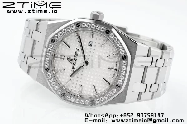 AP Lady Royal Oak 67651 33mm SS ZF 1:1 Best Edition White Dial Diamonds Bezel on SS Bracelet ETA Quartz - Super Clone Watch | 1:1 Best Version