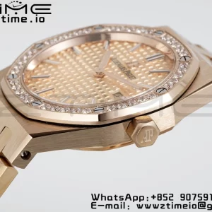 AP Lady Royal Oak 67651 33mm RG ZF 1:1 Best Edition Quadrante RG Lunetta con diamanti su bracciale RG Quarzo ETA - Orologio Super Clone | 1:1 Best Version