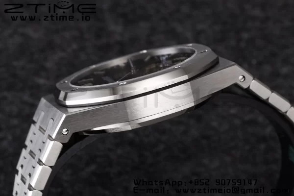 AP Royal Oak 2018 SIHH SS Tourbillon R8F Gray Sunburst Tapisserie Dial on SS Bracelet V3 - Super Clone Watch | 1:1 Cea mai bună versiune