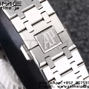 AP Royal Oak 2018 SIHH SS Tourbillon R8F Gray Sunburst Tapisserie Dial on SS Bracelet V3 - Super Clone Watch | 1:1 Cea mai bună versiune