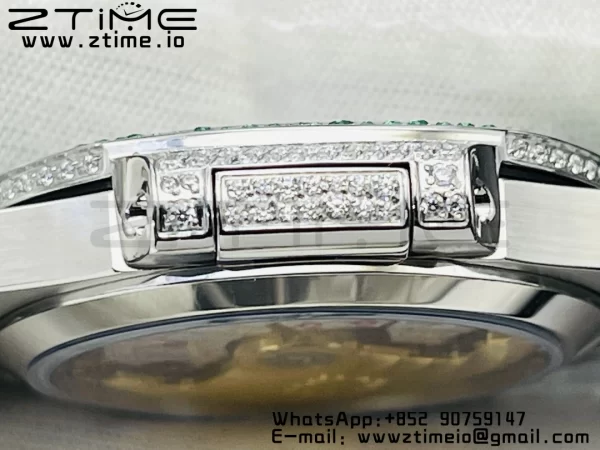 PATEK PHILIPPE Nautilus 7118 Ladies Green/White Diamonds GRF 1:1 Best Edition Full Diamonds Dial on Full Diamonds Bracelet 324CS - Super Clone Watch | 1:1 Best Version