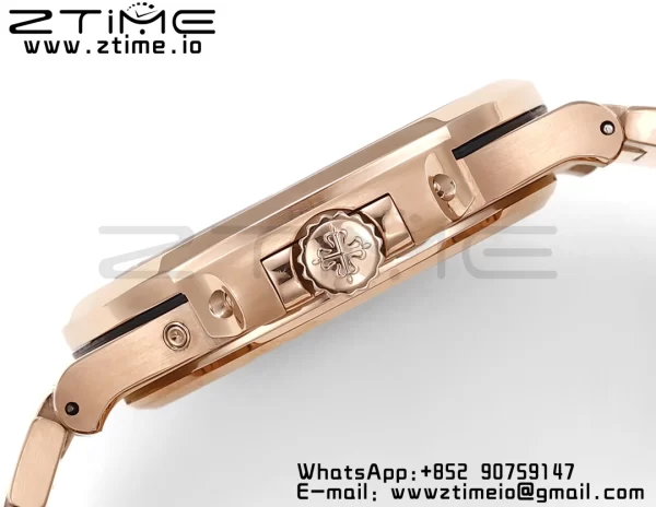 PATEK PHILIPPE Nautilus 5712 GRF 1:1 Best Edition Moon Phase Gray Dial on RG Bracelet A240 - Super Clone Watch | 1:1 Best Version