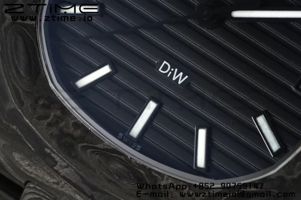 PATEK PHILIPPE Nautilus 5711 DIW Carbon DIWF 1:1 Best Edition Black Textured Dial on Carbon Bracelet 324CS - Super Clone Watch | 1:1 Best Version
