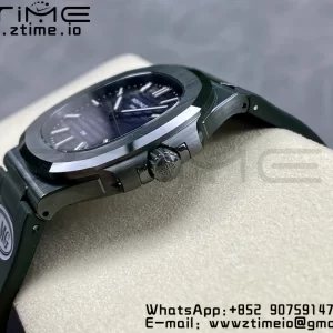 PATEK PHILIPPE AET Nautilus 5711 Green Ceramic AMGF Best Edition Blue Dial on Green Rubber Strap MIYOTA 9015 - Super Clone Watch | 1:1 Best Version