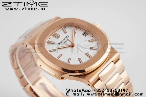 PATEK PHILIPPE ノーチラス 5711/1R PPF 1:1 ベスト・エディション RGブレスレット ホワイト・テクスチャード・ダイヤル 324CS V5 - スーパークローン・ウォッチ｜1:1 ベスト・バージョン