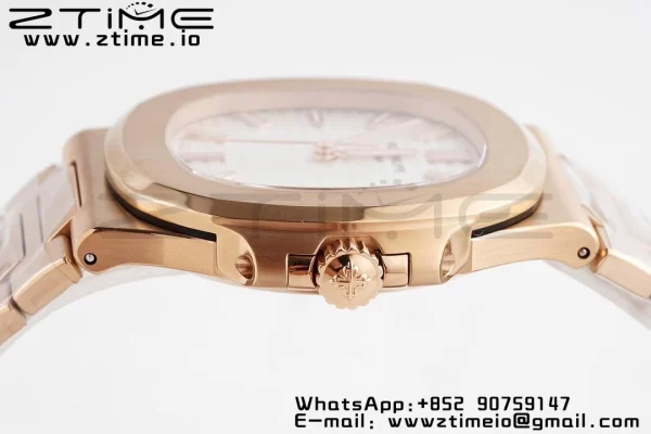 PATEK PHILIPPE ノーチラス 5711/1R PPF 1:1 ベスト・エディション RGブレスレット ホワイト・テクスチャード・ダイヤル 324CS V5 - スーパークローン・ウォッチ｜1:1 ベスト・バージョン