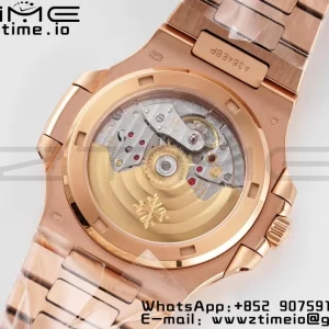 PATEK PHILIPPE ノーチラス 5711/1R PPF 1:1 ベスト・エディション RGブレスレット ホワイト・テクスチャード・ダイヤル 324CS V5 - スーパークローン・ウォッチ｜1:1 ベスト・バージョン