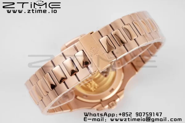 PATEK PHILIPPE ノーチラス 5711/1R PPF 1:1 ベスト・エディション RGブレスレット ホワイト・テクスチャード・ダイヤル 324CS V5 - スーパークローン・ウォッチ｜1:1 ベスト・バージョン