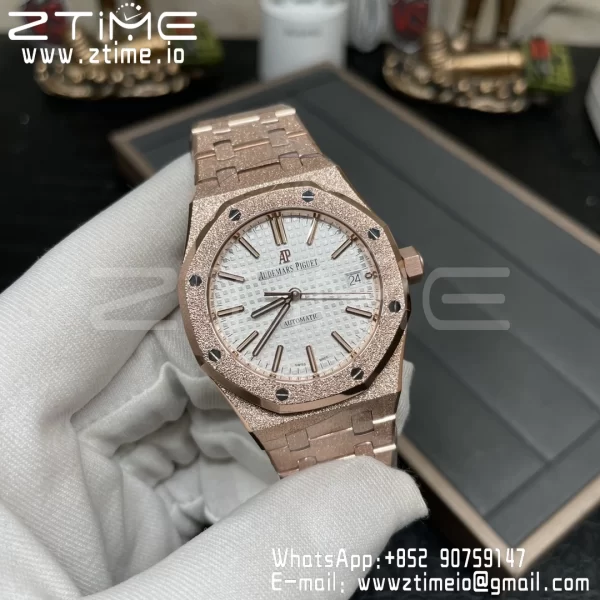 AP Royal Oak 37mm 15454 Frosted RG APSF 1:1 Best Edition White Textured Dial on Frosted RG Bracelet SA3120 Super Clone V2 - Super Clone Watch | 1:1 Best Version