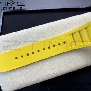 RICHARD MILLERM RM011 SS Chrono KVF 1:1 Best Edition クリスタルダイヤル ブラック×イエローラバーストラップ A7750 V3 - スーパークローンウォッチ｜1:1ベストバージョン