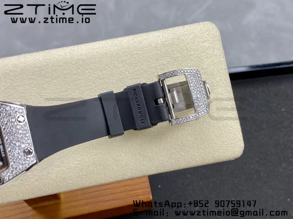 RICHARD MILLERM RM007 RM07-01 SS BBA Best Edition Black dial with diamond centre on Black Rubber Strap - Super Clone Watch | 1:1 Best Version
