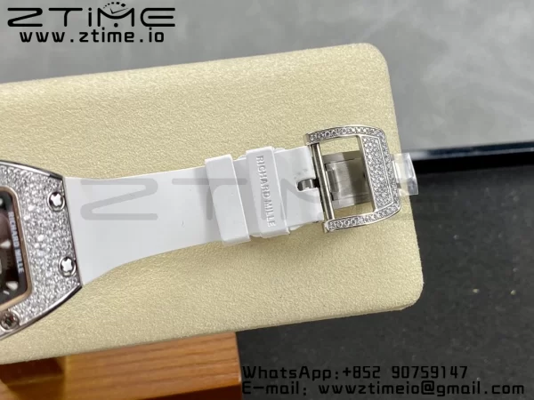 RICHARD MILLERM RM007 RM07-01 SS BBA ベストエディション ブラックダイアル、ダイヤモンドセンター、ホワイトラバーストラップ - スーパークローンウォッチ｜1:1ベストバージョン