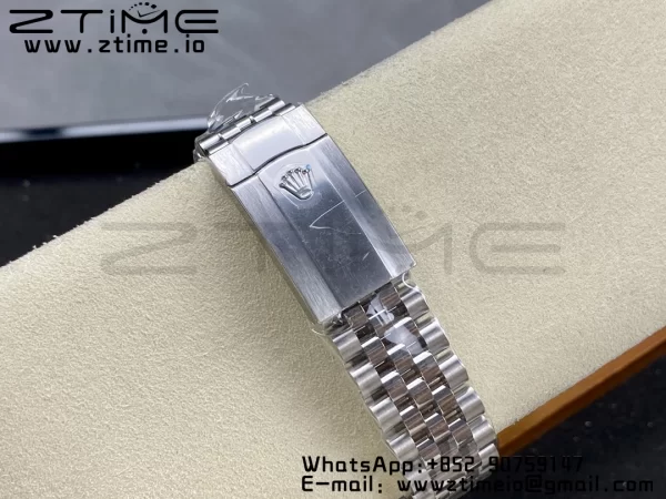 Rolex DateJust 41 126300 ARF 1:1 Best Edition 904L Steel White Dial on SS Jubilee Bracelet VR3235 - Super Clone Watch | 1:1 Best Version