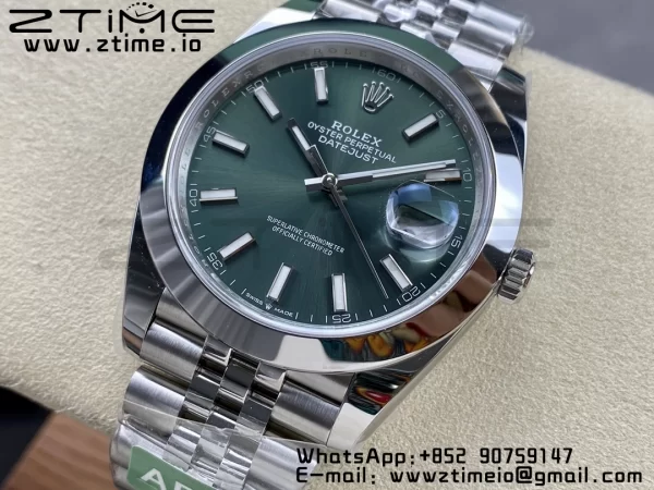Rolex DateJust 41 126300 ARF  1:1 Best Edition 904L Steel Green Dial on SS Jubilee Bracelet VR3235 - Super Clone Watch | 1:1 Best Version