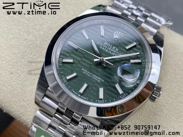 Rolex DateJust 41 126300 ARF 1:1 Mejor Edición 904L Acero Esfera Verde Texturada en SS Jubilee Pulsera VR3235 - Super Clone Watch | 1:1 Mejor Versión