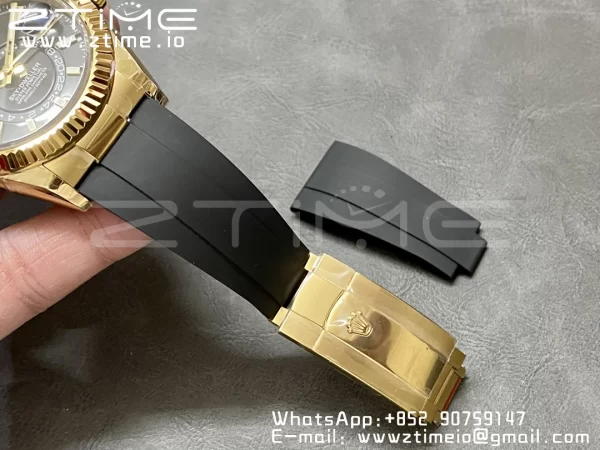Rolex Skydweller 336238 YG Noob Best Edition Black Dial on Oysterflex Strap A23J - Super Clone Watch | 1:1 Best Version