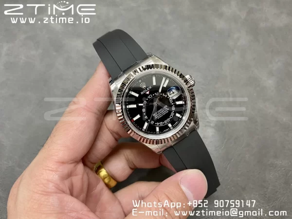 Rolex Skydweller 336239 SS Noob Best Edition Black Dial on Oysterflex Strap A23J - Super Clone Watch | 1:1 Best Version
