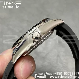 Rolex Skydweller 336239 SS Noob Best Edition Black Dial on Oysterflex Strap A23J - Super Clone Watch | 1:1 Best Version