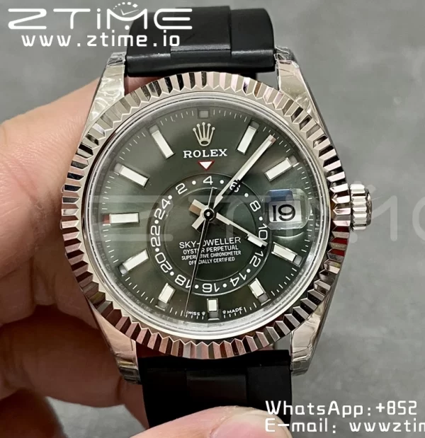 Rolex Skydweller 326934 SS Noob Best Edition Green Dial on Oysterflex Strap A23J - Super Clone Watch | 1:1 Best Version