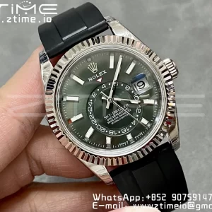 Rolex Skydweller 326934 SS Noob Best Edition Green Dial on Oysterflex Strap A23J - Super Clone Watch | 1:1 Best Version