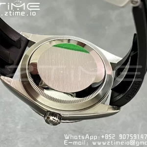 Rolex Skydweller 326934 SS Noob Best Edition Green Dial on Oysterflex Strap A23J - Super Clone Watch | 1:1 Best Version