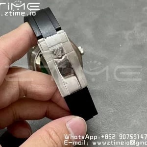 Rolex Skydweller 326934 SS Noob Best Edition Green Dial on Oysterflex Strap A23J - Super Clone Watch | 1:1 Best Version