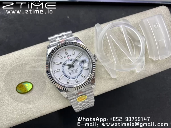 Rolex Skydweller 326934 SS Noob Best Edition White Dial on SS Jubilee Bracelet A23J - Super Clone Watch | 1:1 Nejlepší verze