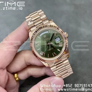 Rolex DayDate 228235 40mm RG GMF 1:1 Best Edition Green Dial Roman Markers Fluted Bezel on RG Bracelet A2836 (Tungsten Heavy Version) - Super Clone Watch | 1:1 Best Version