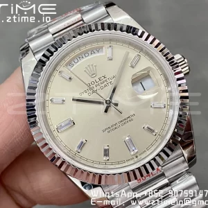 Rolex DayDate 228236 40mm GMF 1:1 Cea mai bună ediție Cadran argintiu Diamante Markers Fluted Bezel pe brățară SS A2836 (Tungsten Heavy Version) - Super Clone Watch | 1:1 Cea mai bună versiune